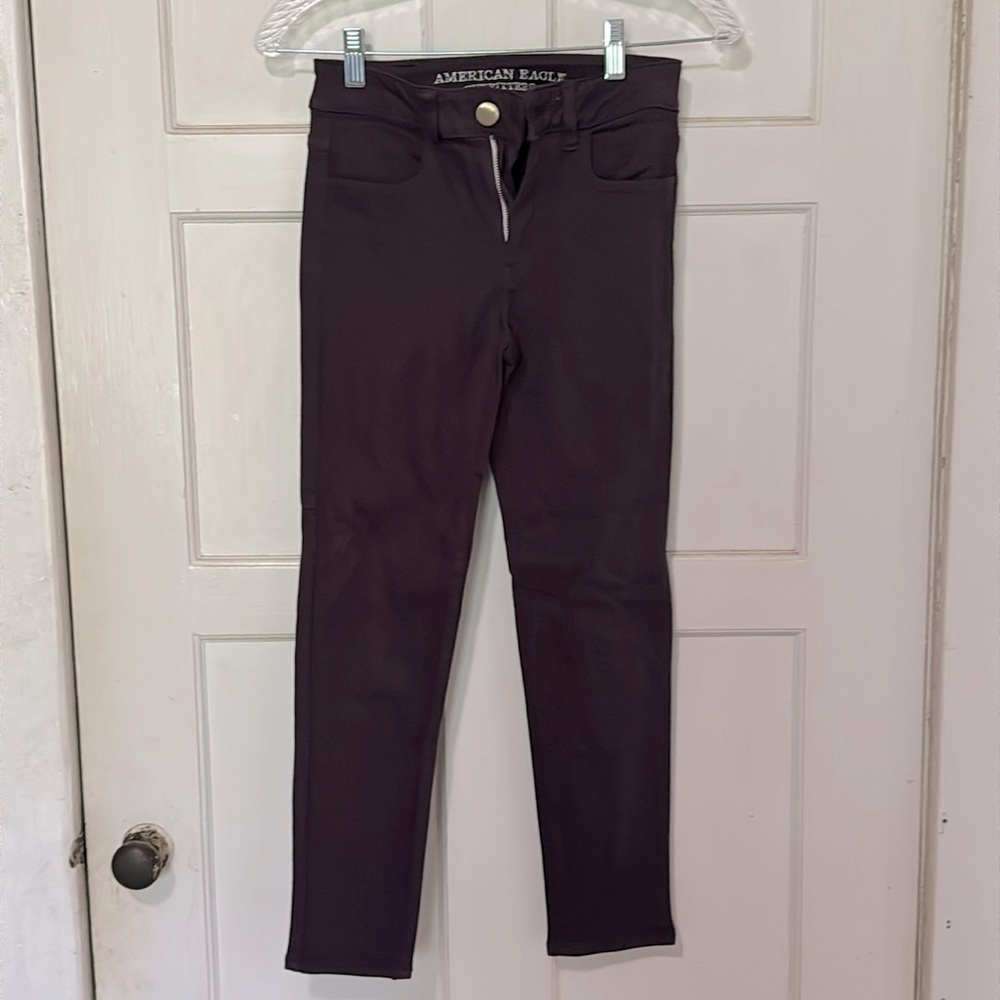 Women’s American Eagle size 00 high rise crop leggings